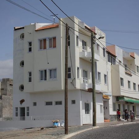 Aparthotel Nha Casa Porto Novo Zewnętrze zdjęcie